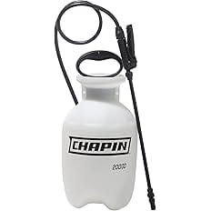 Chapin 20000 Made in USA 1 -Gallon Lawn and Garden Pump Pressured Sprayer, for Spraying Plants, Garden Watering, Weeds and Pe