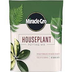 Miracle-Gro Houseplant Potting Mix: Fertilized, Perlite Soil for Indoor Gardening, Designed to Be Less Prone to Gnats, 4 qt.