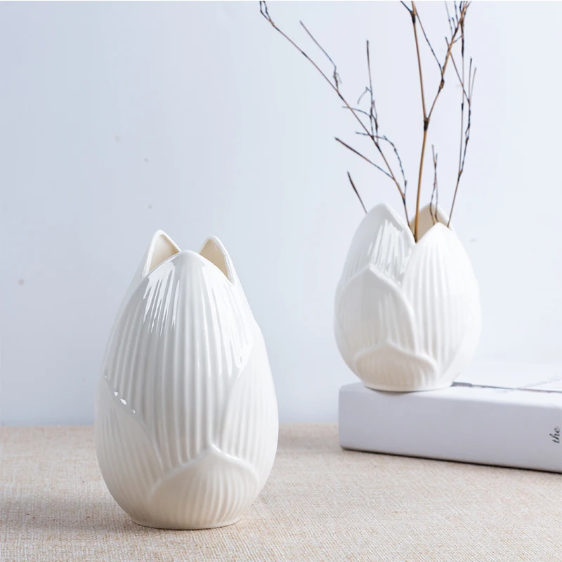 Creative Lotus Ceramic Vase, White Porcelain Flower Pot, Desk Aesthetic, Minimalist Room, Home Decoration Accessories